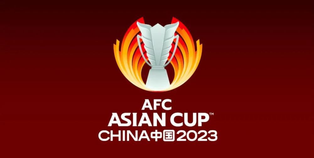 大马丁说道：“我知道罗梅罗的弱点，我记得在对阵法国的决赛中，他双脚飞铲姆巴佩，他干净地卸下了皮球，在中场休息的时候我对他说，你要是拿了红牌，比赛结束后我非打死你不可。
